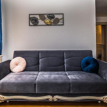 Sky Park Home 이아시 외부 사진