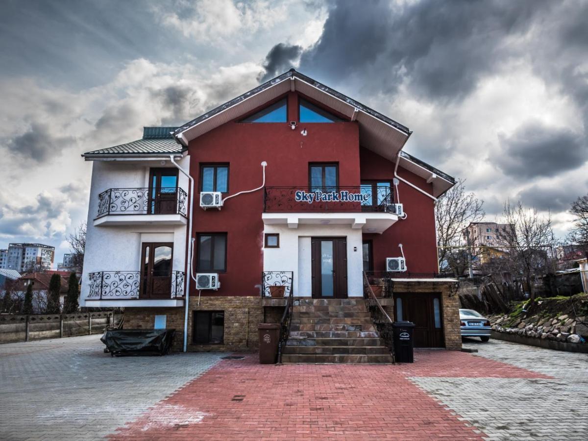 Sky Park Home 이아시 외부 사진